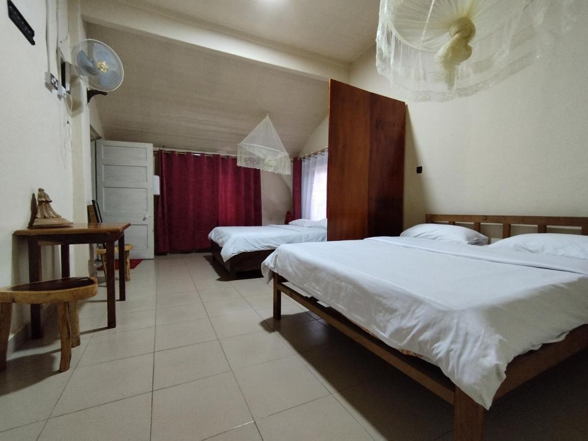 Mia Safari Lodge And Restaurant Entebbe Ngoại thất bức ảnh
