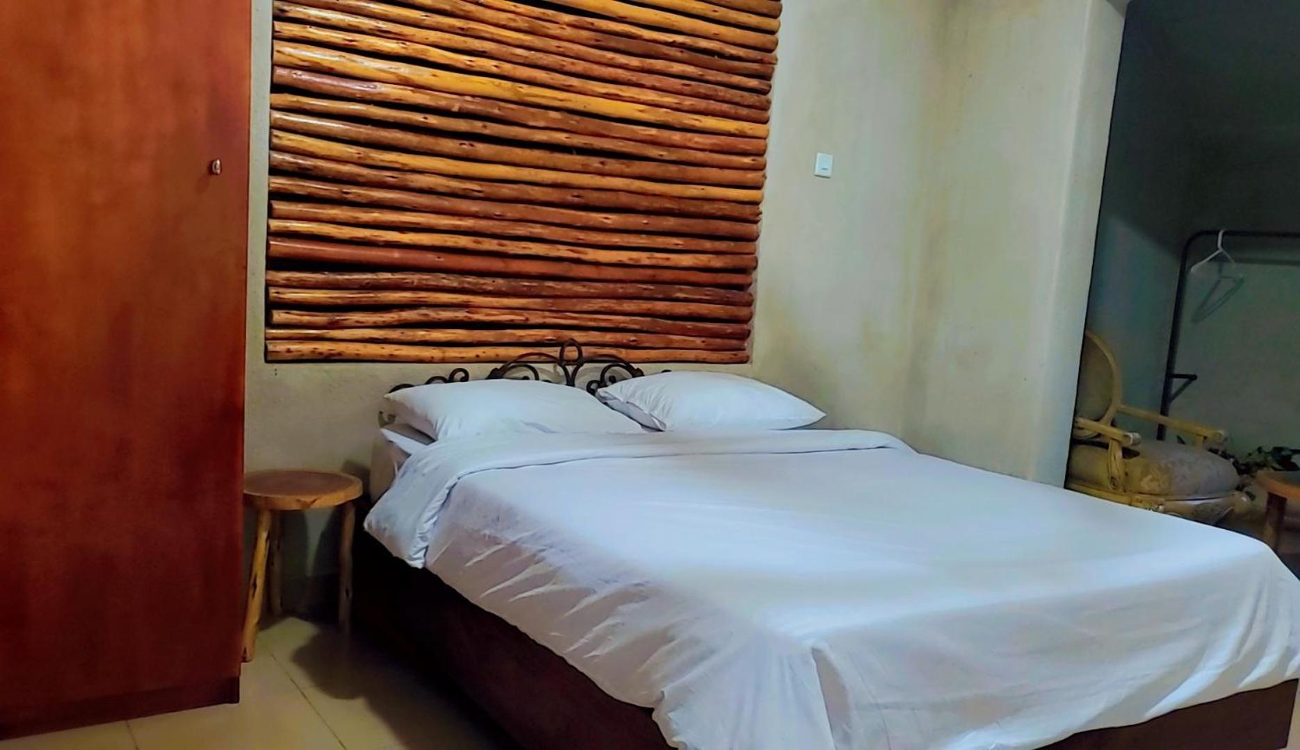 Mia Safari Lodge And Restaurant Entebbe Ngoại thất bức ảnh